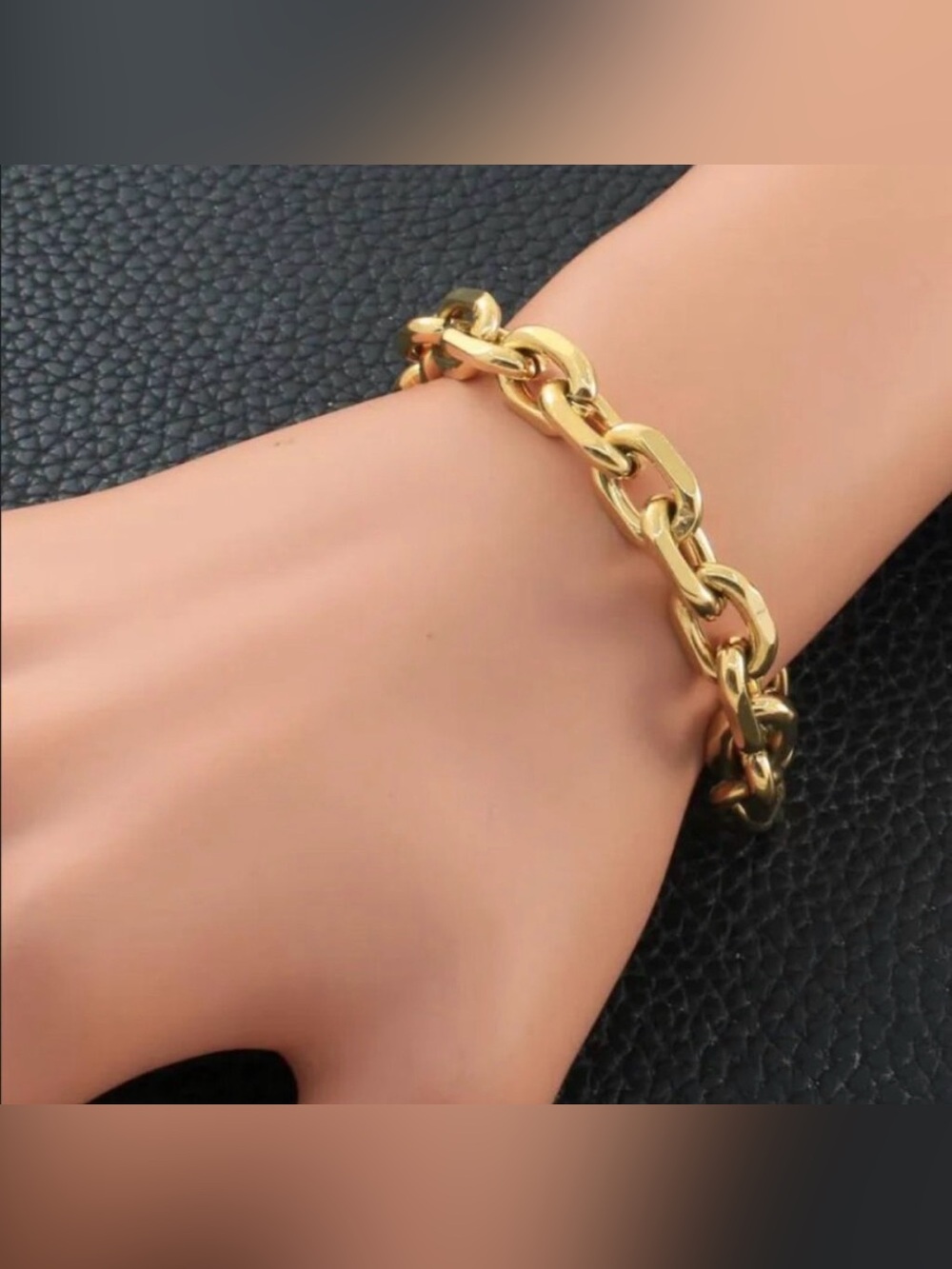 Luxurious 18k GP Toggle Bracelet Made in Italy 🇮🇹